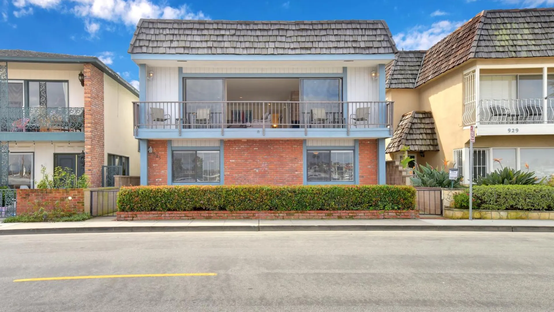 925 W Bay Ave Villa Newport Beach United States